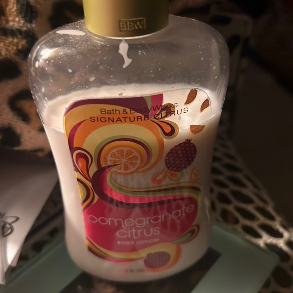 Pomegranate citrus smelling great. Used